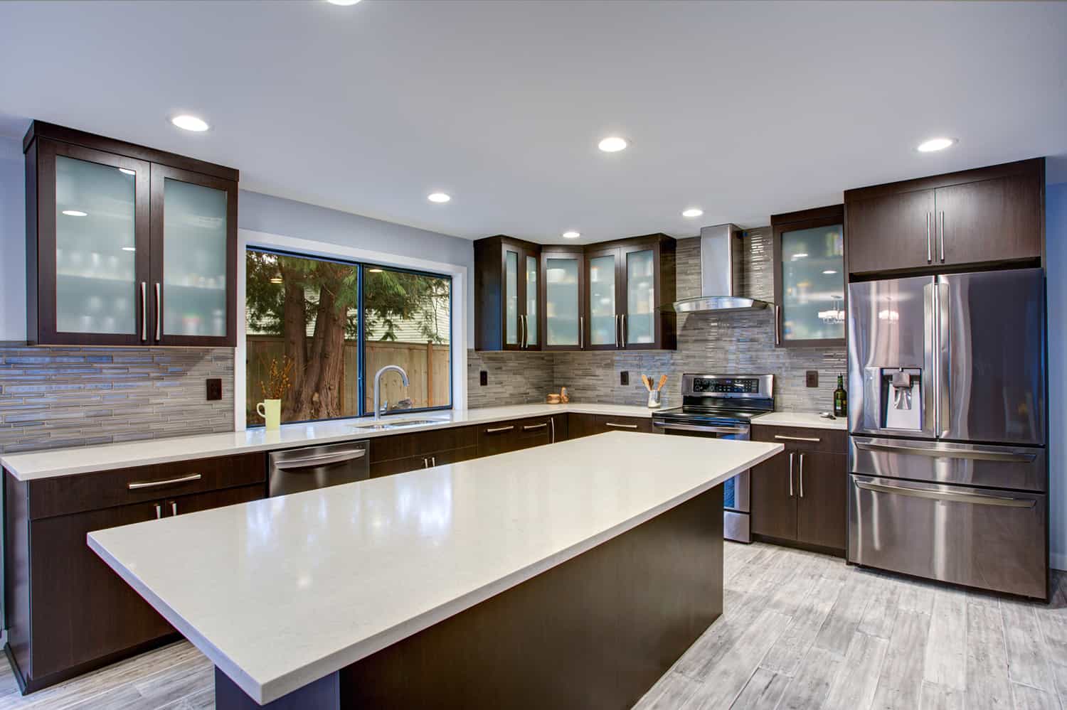 quartz countertop ng kitchen cabinet