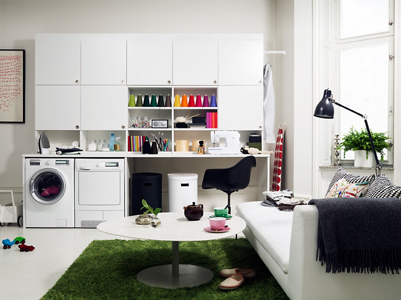 Bagong Disenyong White Modern Laundry Cabinet na may Office Play Space