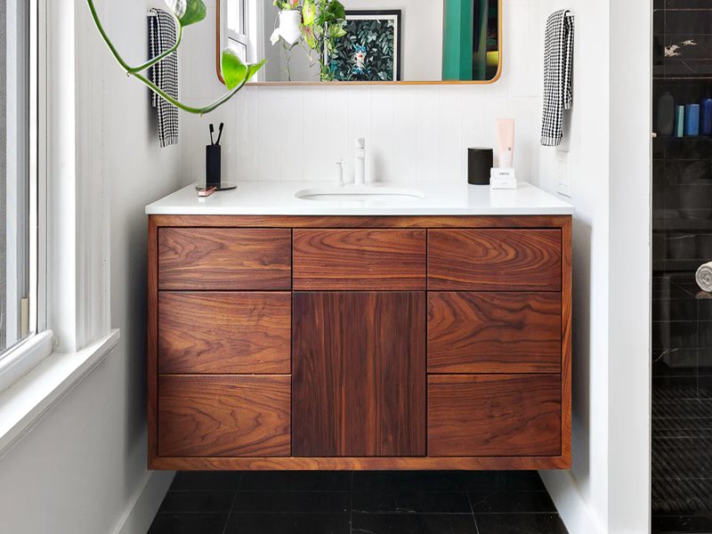 Modern Style Walnut Solid Wood Bathroom Cabinet na may Storage Space