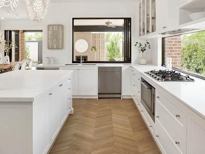  Custom Shaker Style Full Kitchen Cabinet