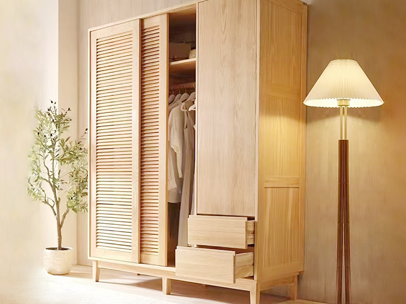 Japanese Wooden Style High Quality Practical Home Customized Master Bedroom Wardrobe